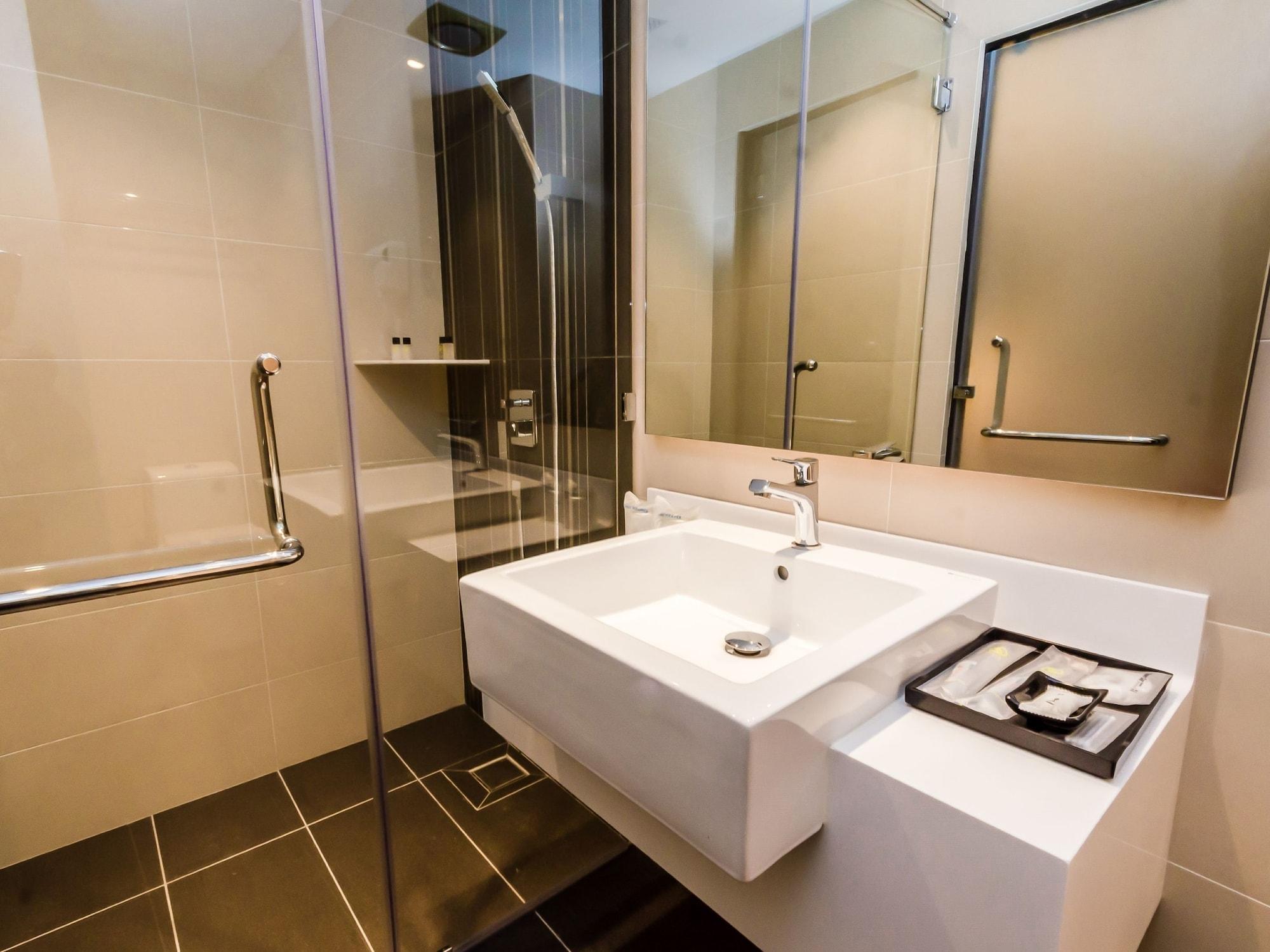 Solid Hotels Johor Bahru Ngoại thất bức ảnh