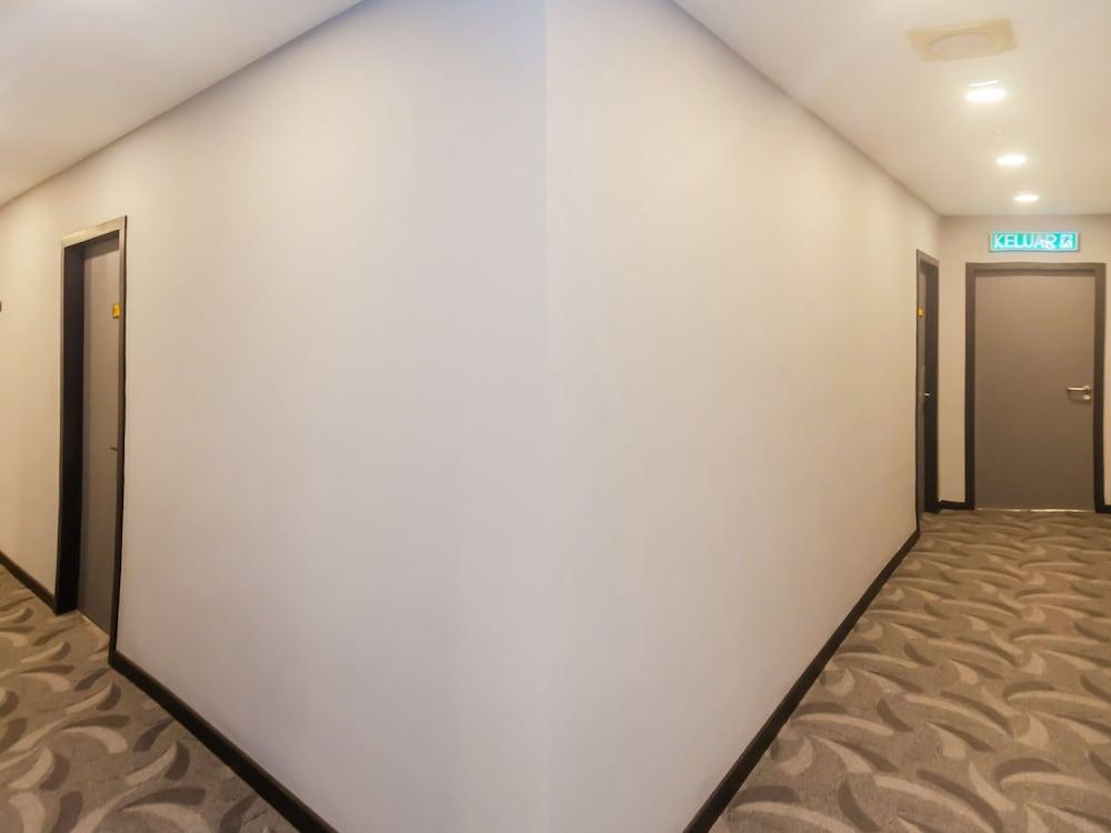 Solid Hotels Johor Bahru Ngoại thất bức ảnh
