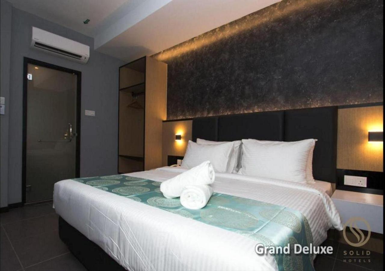 Solid Hotels Johor Bahru Ngoại thất bức ảnh