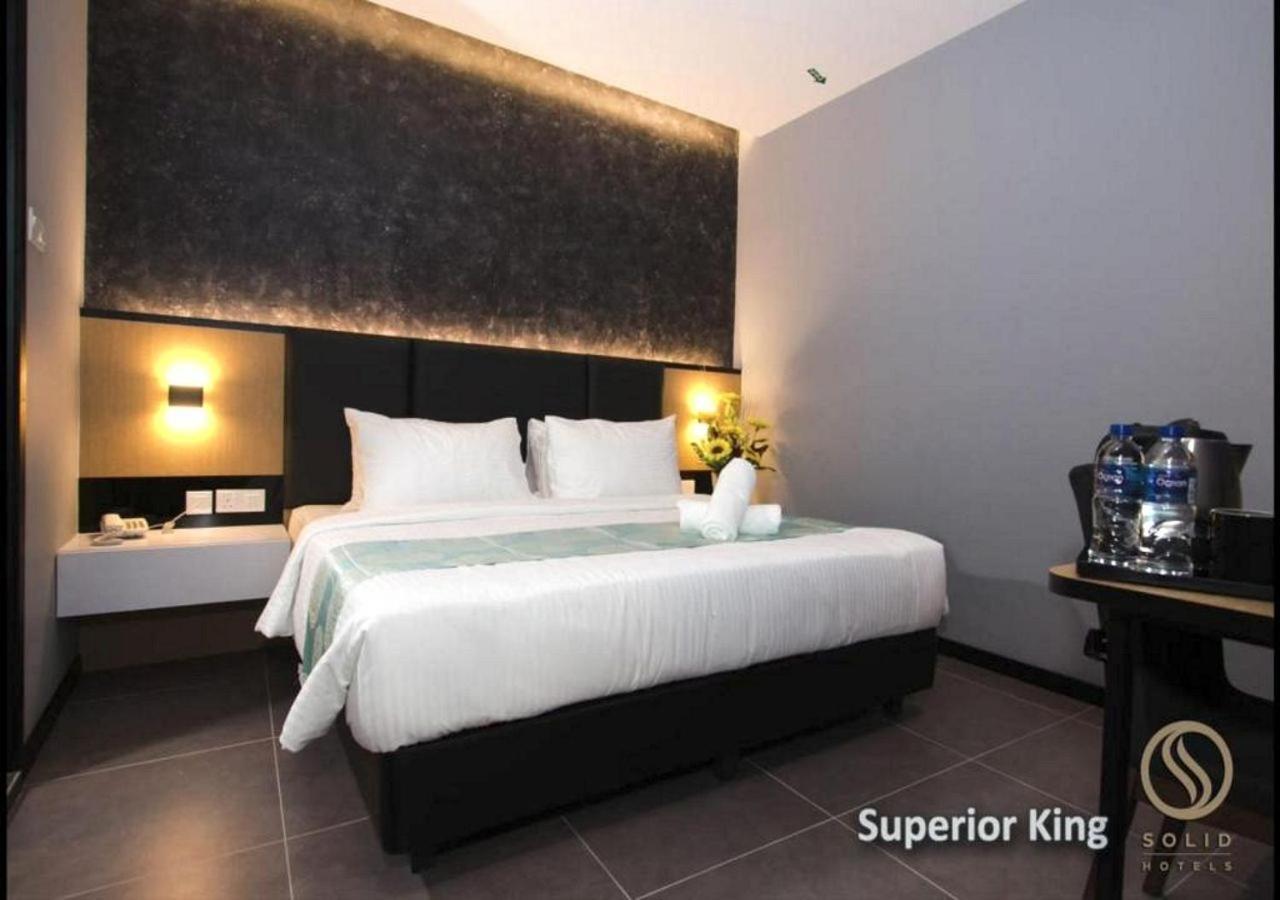 Solid Hotels Johor Bahru Ngoại thất bức ảnh
